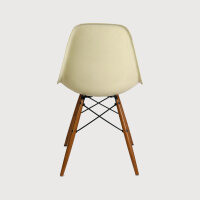 "Eames Molded Fiberglass Chair", Glasfaser