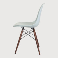 Eames Plastic Side Chair DSW mit Sitzpolster, Hellblau